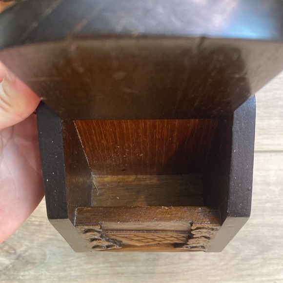 Handmade Castle Wall Hooks - Picture 6 of 10